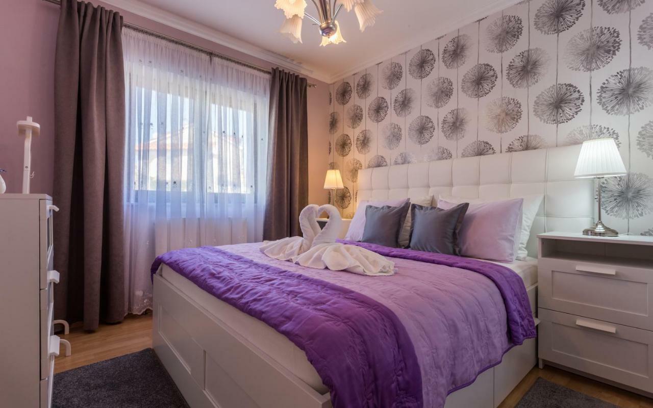 Apartment Smilja Малинска Экстерьер фото